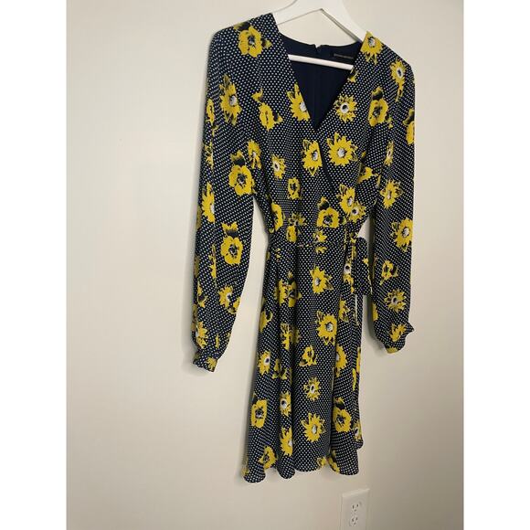 Banana Republic SZ 6 Nvy/White Polka Dot W/ Floral Design - Picture 11 of 11